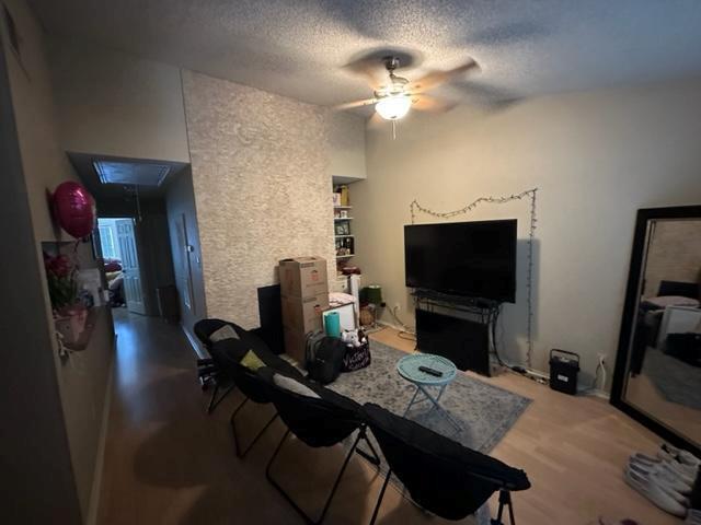 Photo - 2706 Salado St Unit 305