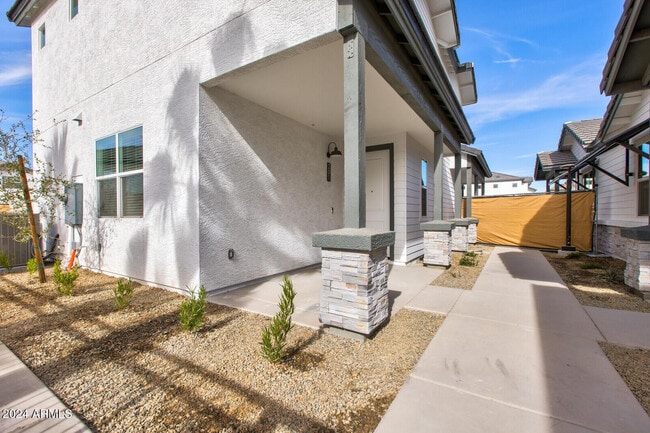 Photo - 35155 N Thompson Rd Unit 2C