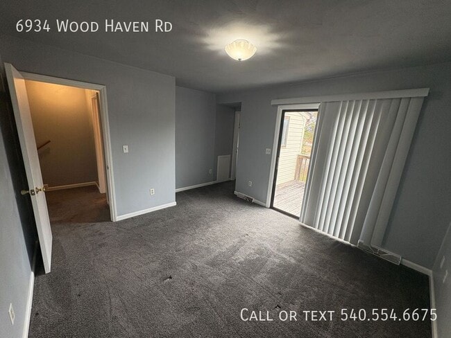 Photo - 6934 Wood Haven Rd