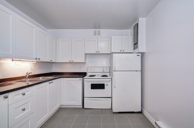 Photo - Hoffman Apartments