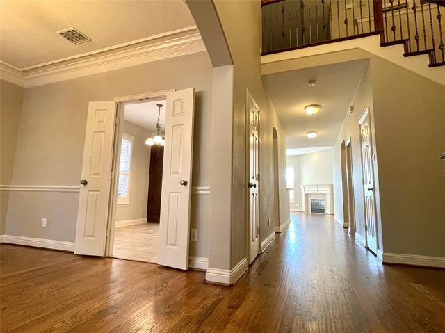 Photo - 3439 Mayflower Dr