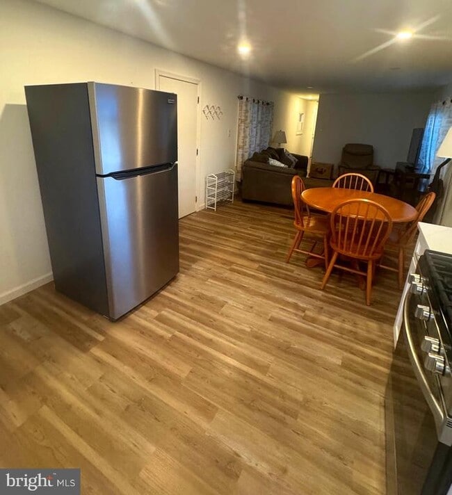 Photo - 119 Clamshell Rd