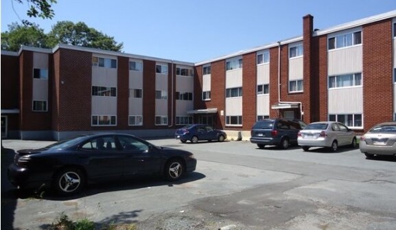 3 Fernhill Drive - 3 Fernhill Drive