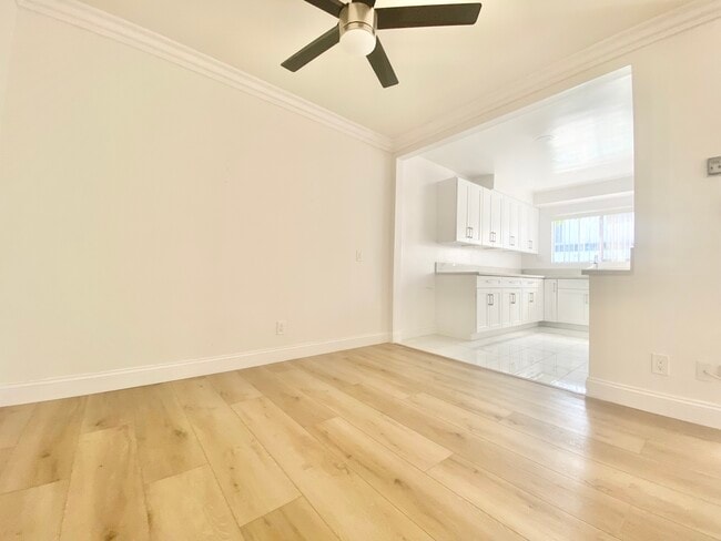 Photo - 12410 Chandler Blvd Unidad 21