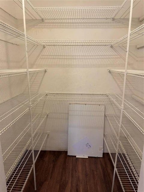 Photo - 520 NE 58th St Unidad b