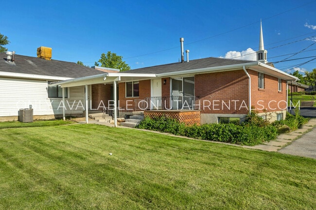 Photo - 2233 S 200 W House