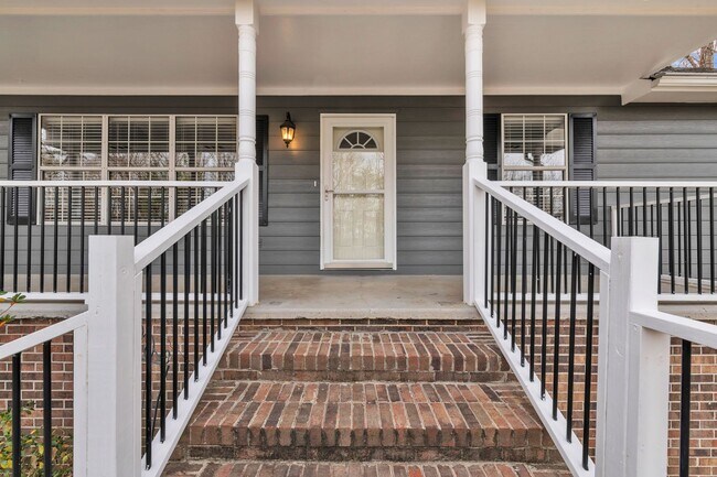 Photo - Clinton 37716 - 3 bedroom, 2 bath  home - ...