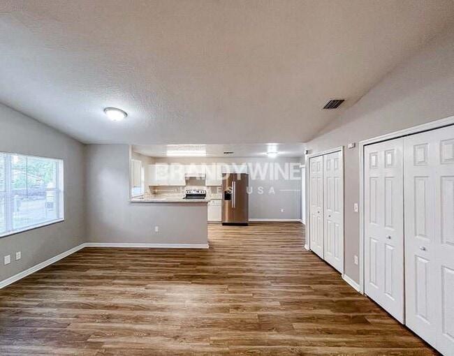 Photo - 3912 E Powhatan Ave