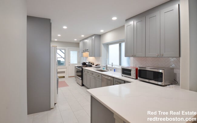 Photo - 142 Salisbury Rd Condo Unit 1
