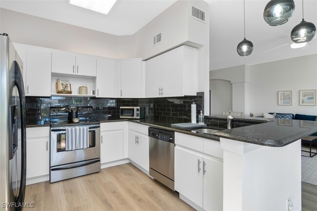 Photo - 3471 Ballybridge Cir Unit 102