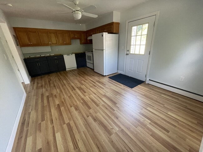 26 Gurley Rd Unit 26 Gurley
