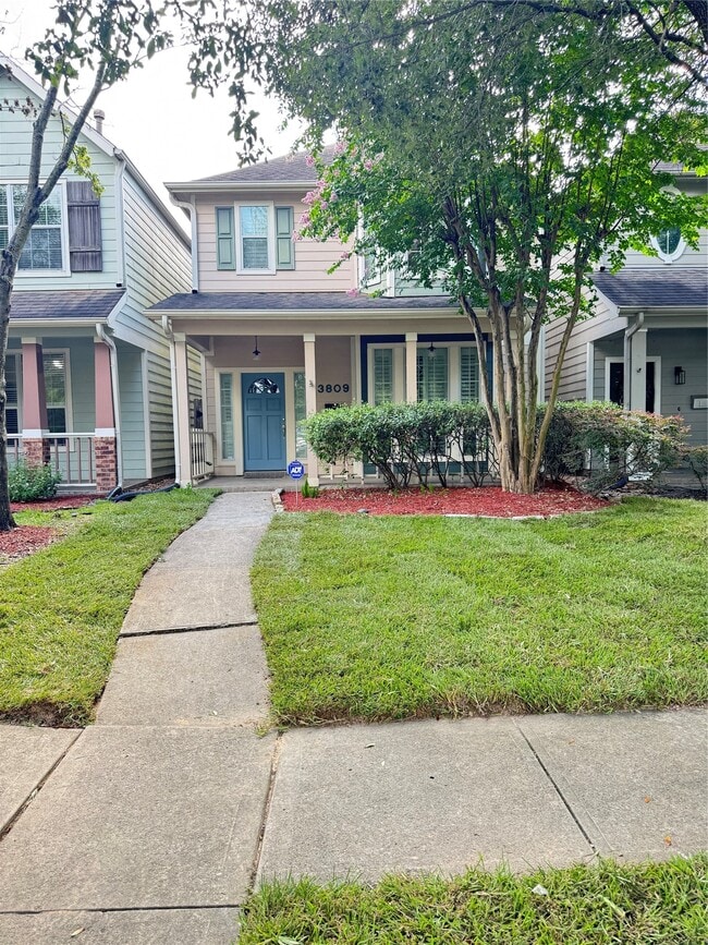 Building Photo - 3809 Brinkman St