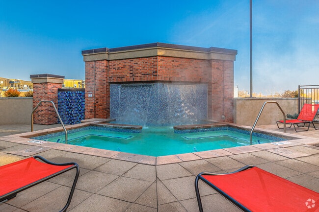 Outdoor Hot Tub, Open Year Round