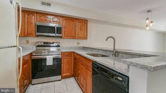 Photo - 26 Queen Anne Way