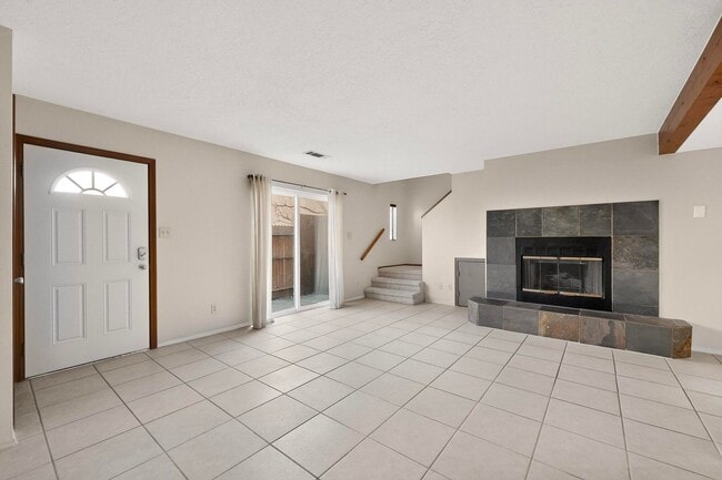 Photo - Prospectors Point NE Condo 2 Bedroom, 2 story, 1 1/2 Bath, 1 car garage