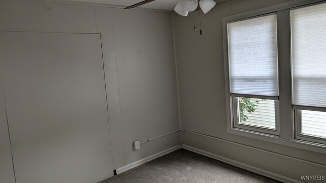 Photo - 166 Glen Ave