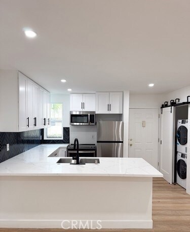 Building Photo - 17000 Burbank Blvd Unit 304