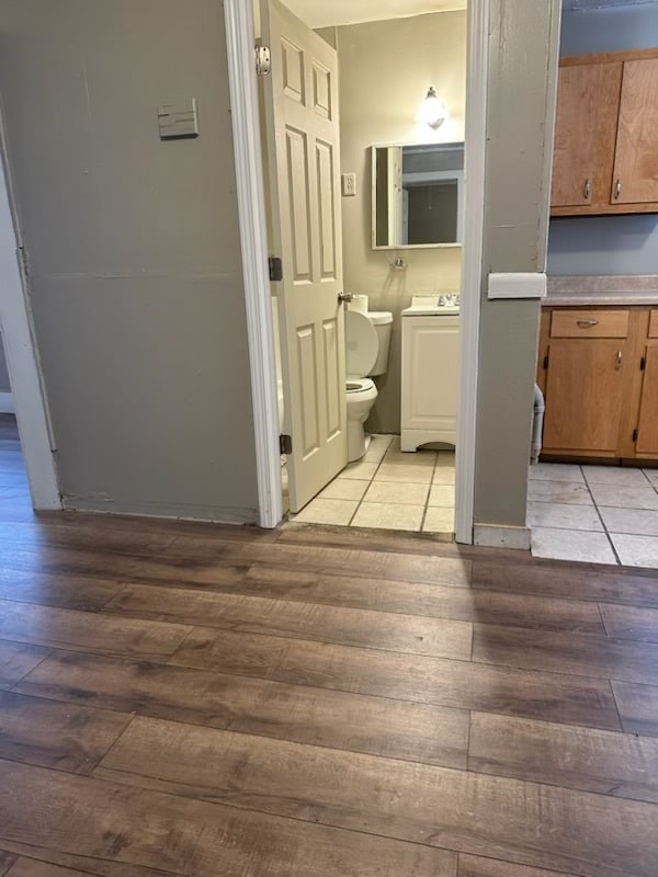 Photo - 3156 Given Ave