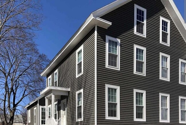 Building Photo - KJD Real Estate, LLC. - 44-46 Perley Stree... Unit 46 Perley Street Rental
