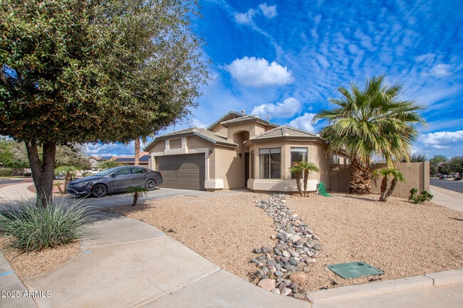 Photo - 16019 W Linden St