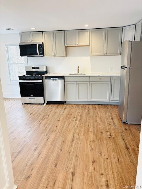 Photo - 16 Maple Ave