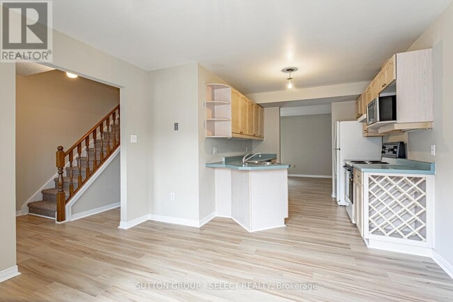 Photo - 50 Chapman Ct