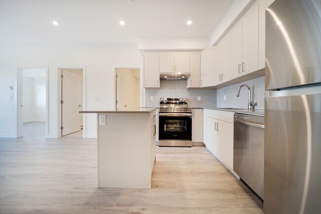 Photo - Mission Village