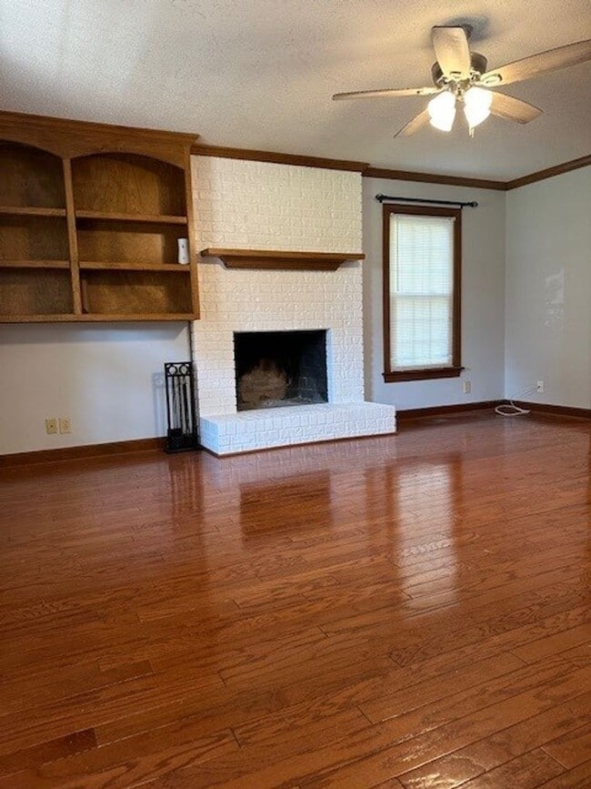 Photo - Spacious Home with Bonus Room, Pool & Sola...