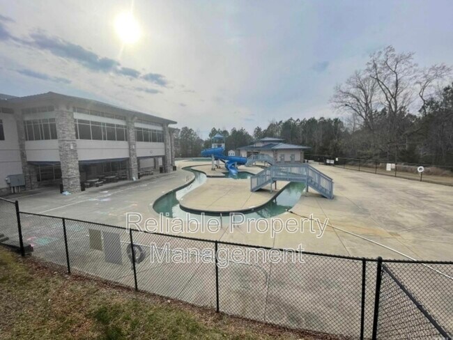 1015 Grand Ridge Dr