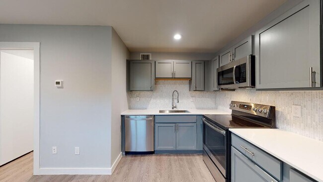 Newly Renovated - The Pomelo