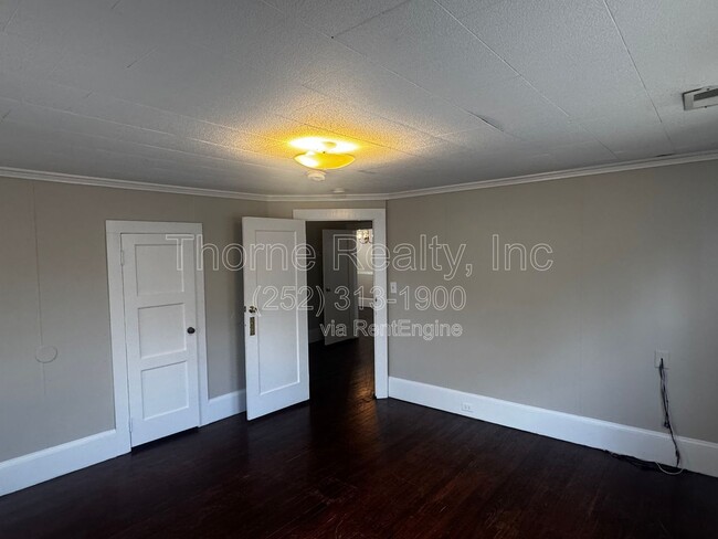 Photo - 1201 Evergreen Rd