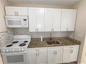 Photo - 3045 NW 68th St (Miami, FL)