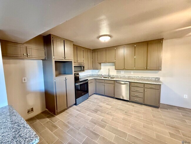 Photo - 101 W 27th Pl