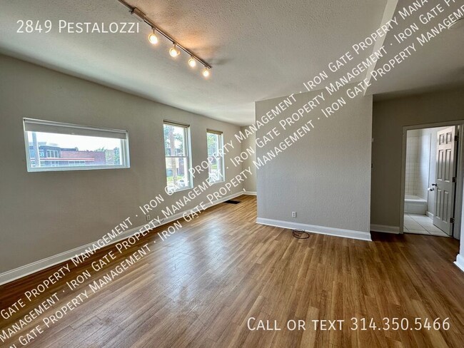 Two bedroom Apartment in Fox Park neighbor... - Two bedroom Apartment in Fox Park neighbor...