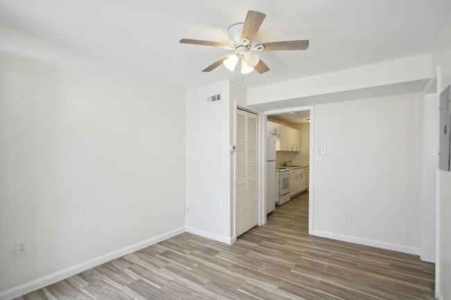 Photo - 615 Oliver St NW Unidad 1