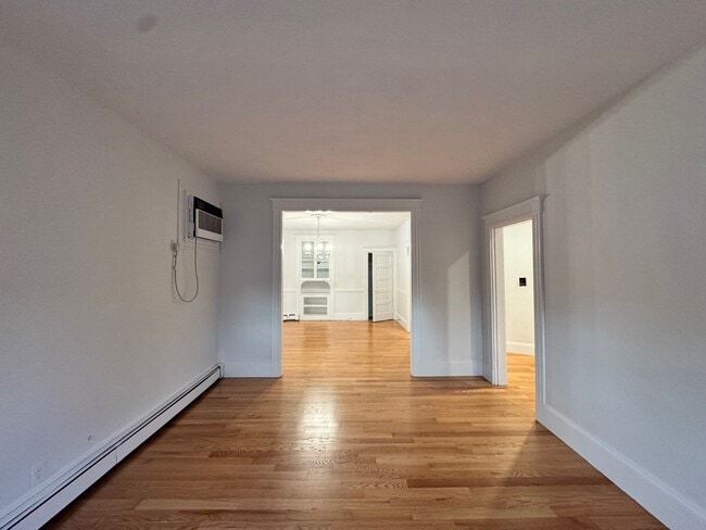 Photo - 136 Sharon St Unit 2