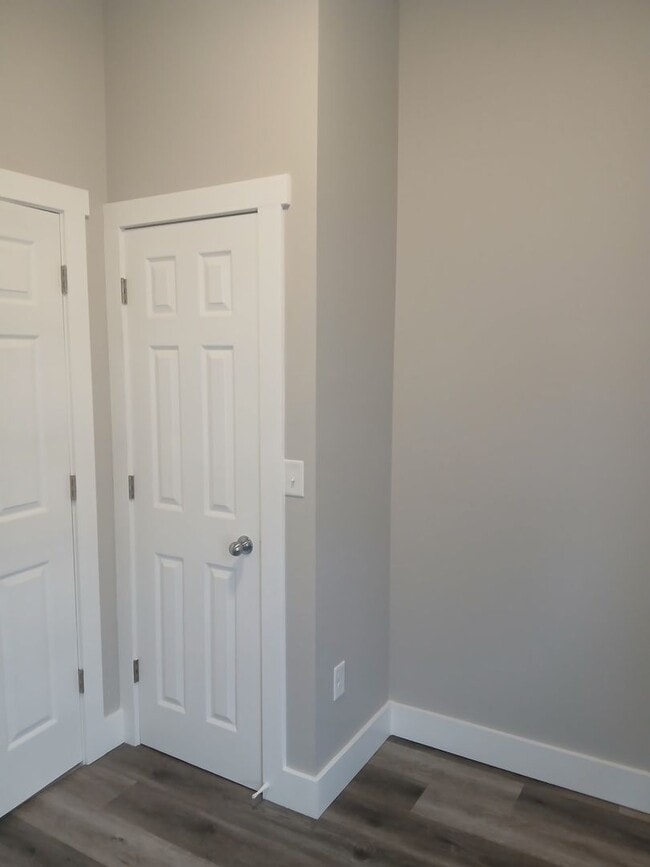 Photo - Dubuque Off Site - 1815 1/2 Jackson Street Unidad DBQ - 1815 1/2