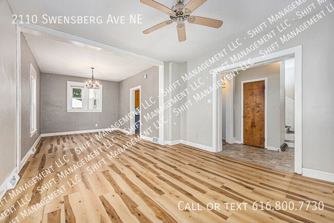 Photo - 2110 Swensberg Ave NE