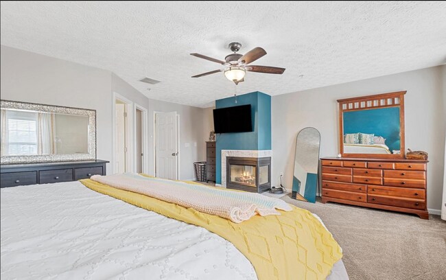 10 Ironstone Ct Unidad D
