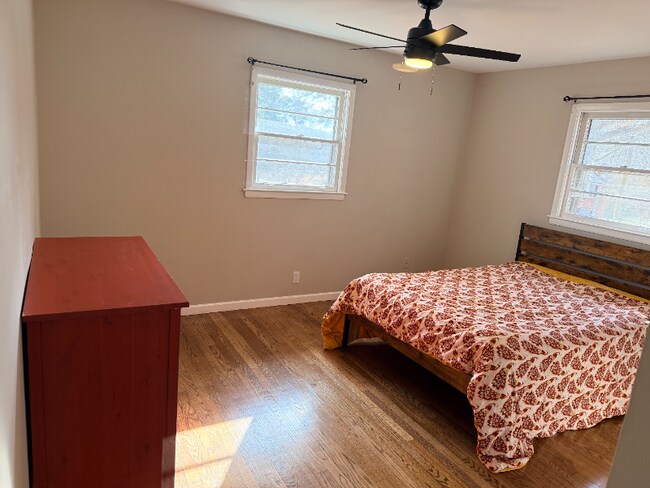 Photo - 2559 Clifton Springs Manor