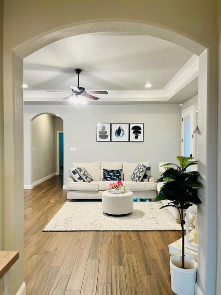 Photo - 14 Cornwall Dr