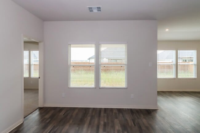 Photo - 112 Rustic Trce