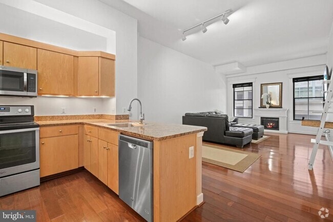 Building Photo - 631 D St NW Unit 130 Rental