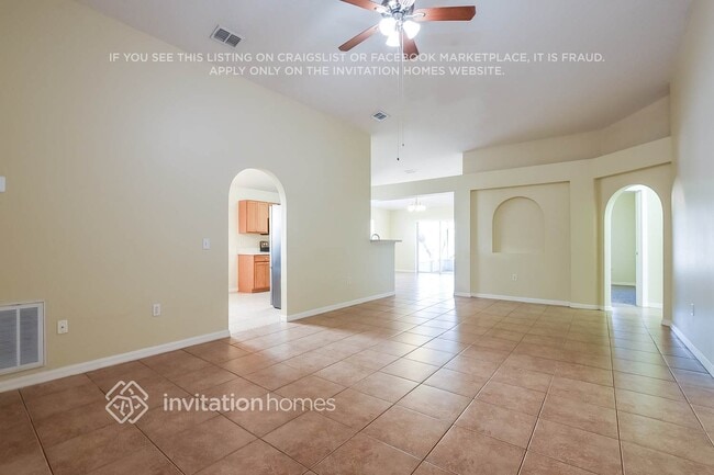 Photo - 159 Velveteen Pl