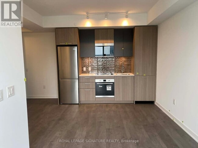 Photo - 10 Oak St Unit 1809