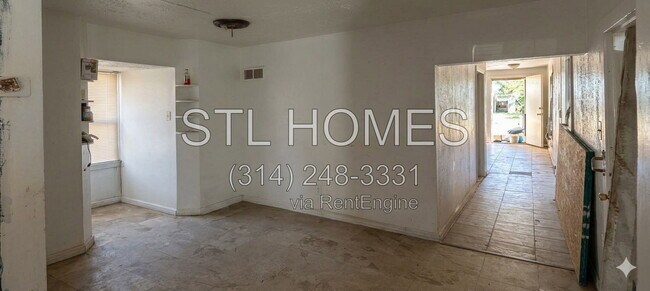 5461 Hamilton Ave