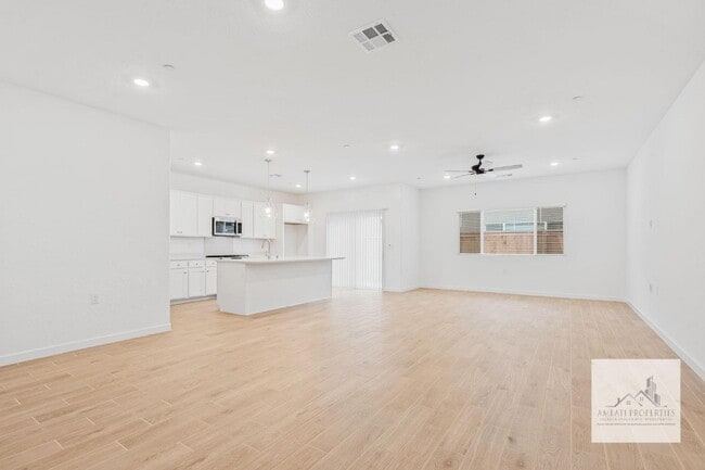 Photo - 1017 Springtime Ave