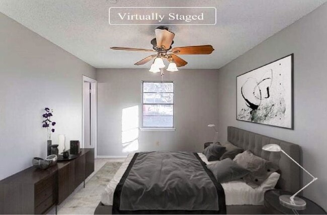 Photo - 913 Henslee Dr