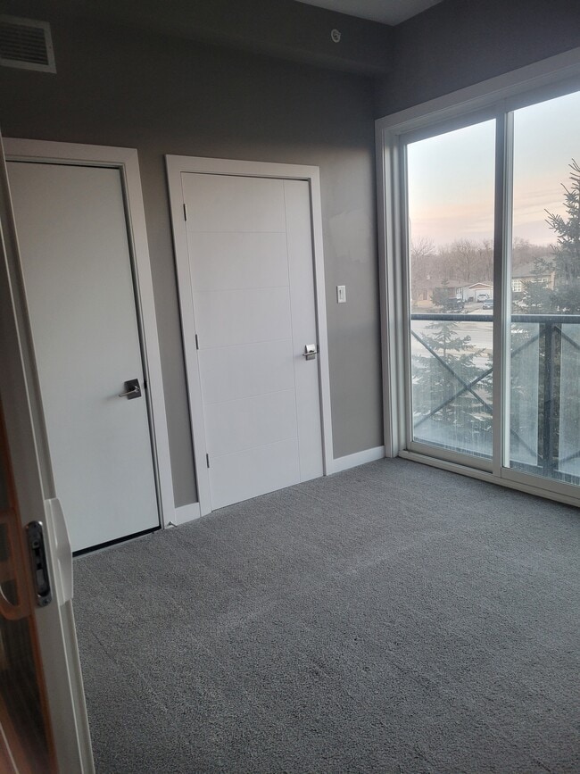 Photo - 3411 Pembina Hwy Unit 203