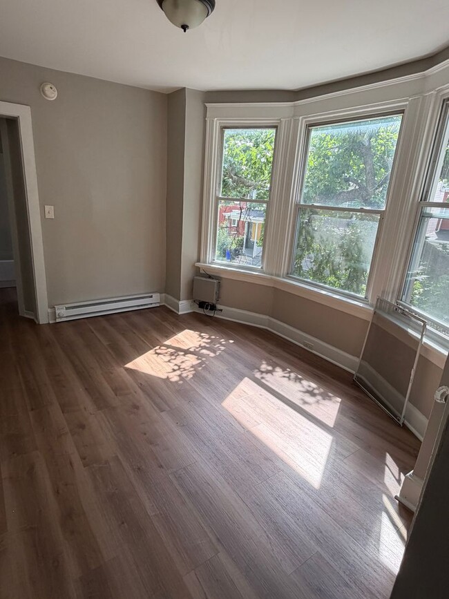 Photo - 551 Radnor St Unit 2
